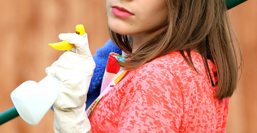 Personal de limpieza por contrato